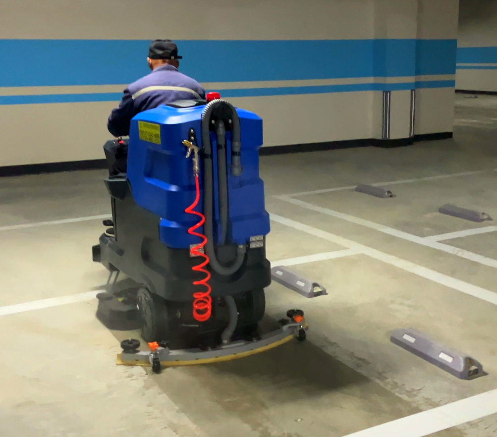 实力见证，再启新程！河南焦作物业公司二次回购宏瑞达物业洗地机